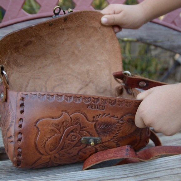 Hand-made Leather Purse - Picture 6 of 6